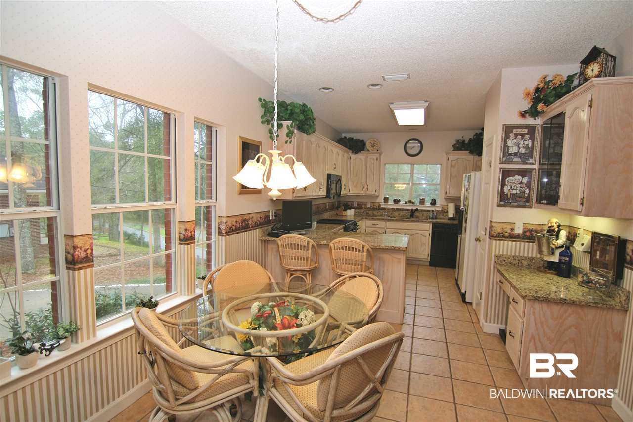 685 Ridgewood Drive Daphne, AL 36526 - Photo 4 of 21