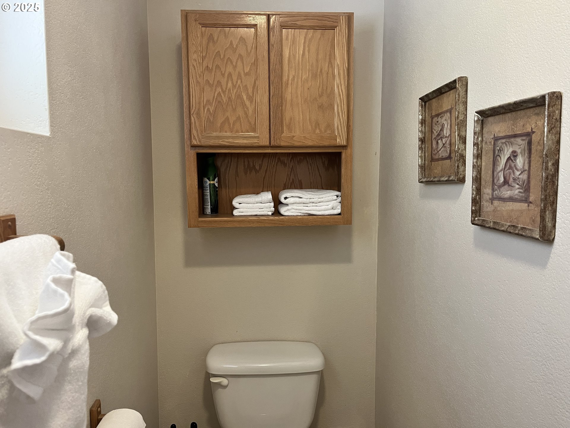 30320 Hillside Terrace Gold Beach, OR 97444 - Photo 11 of 31 Bathroom