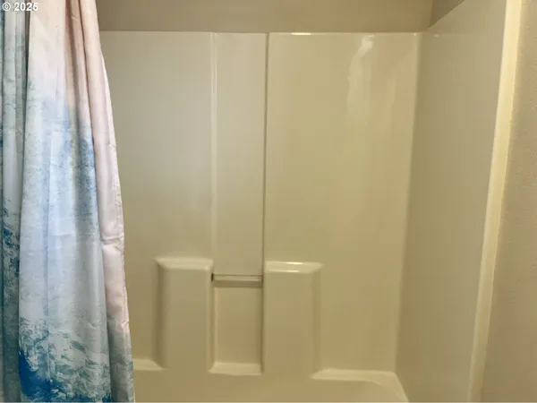 $669,000 | 30320 Hillside Terrace, Gold Beach, OR 97444