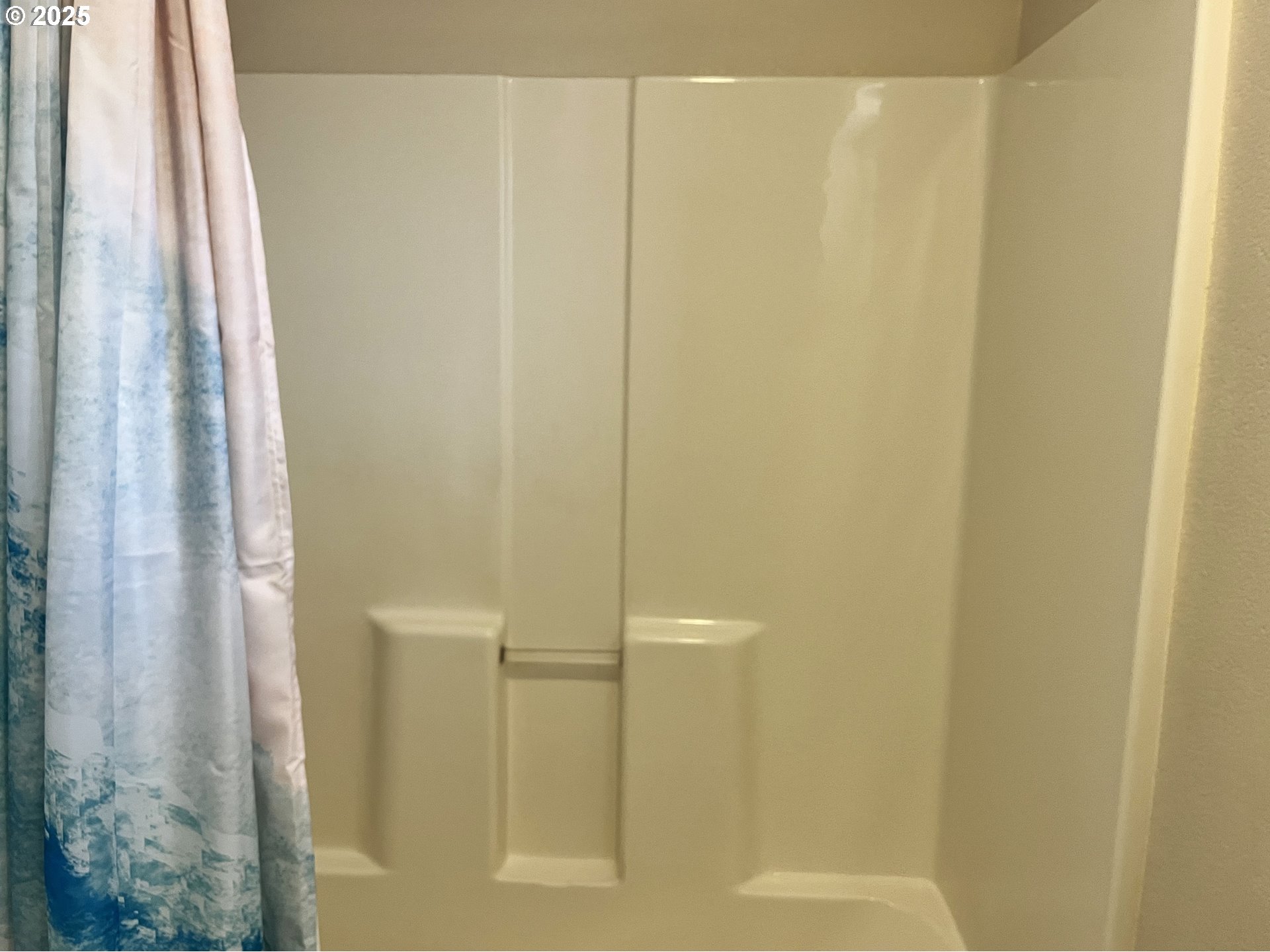 30320 Hillside Terrace Gold Beach, OR 97444 - Photo 12 of 31 Bathroom
