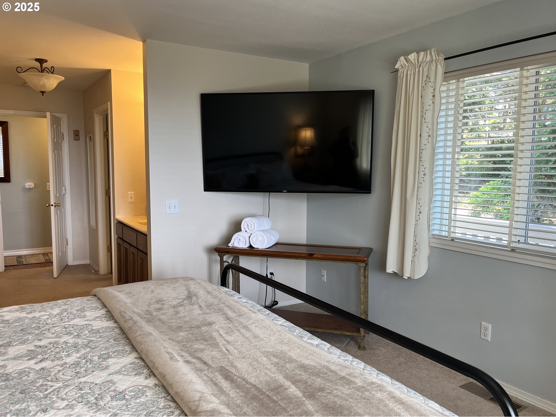 30320 Hillside Terrace Gold Beach, OR 97444 - Photo 9 of 31 Bedroom, Primary