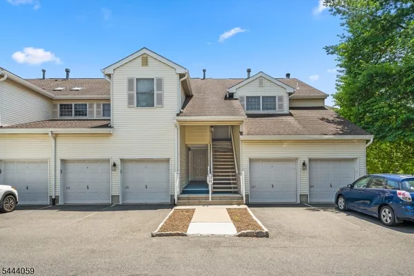 $340,000 | 273 Potomac Drive, Bernards, NJ 07920