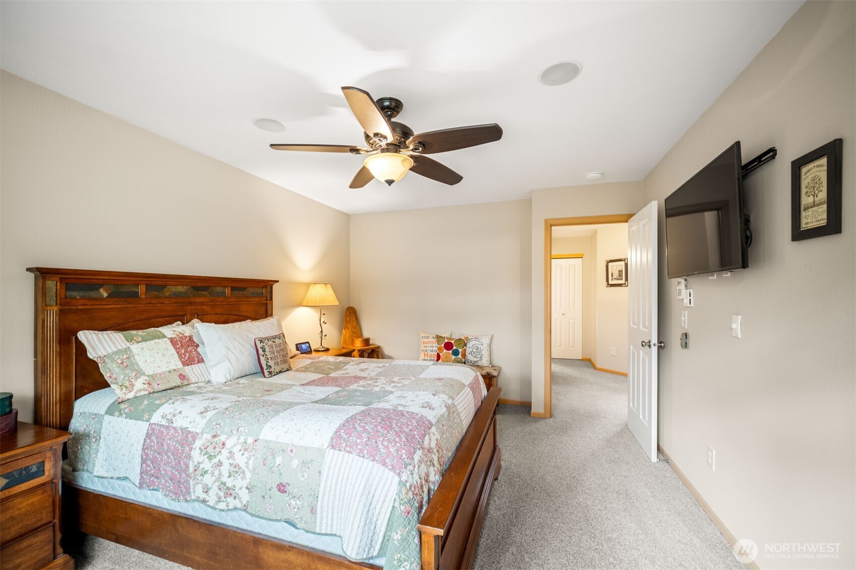 4257 Roxanna Loop Southeast Lacey, WA 98503 - Photo 13 of 31 Gallery Image 13