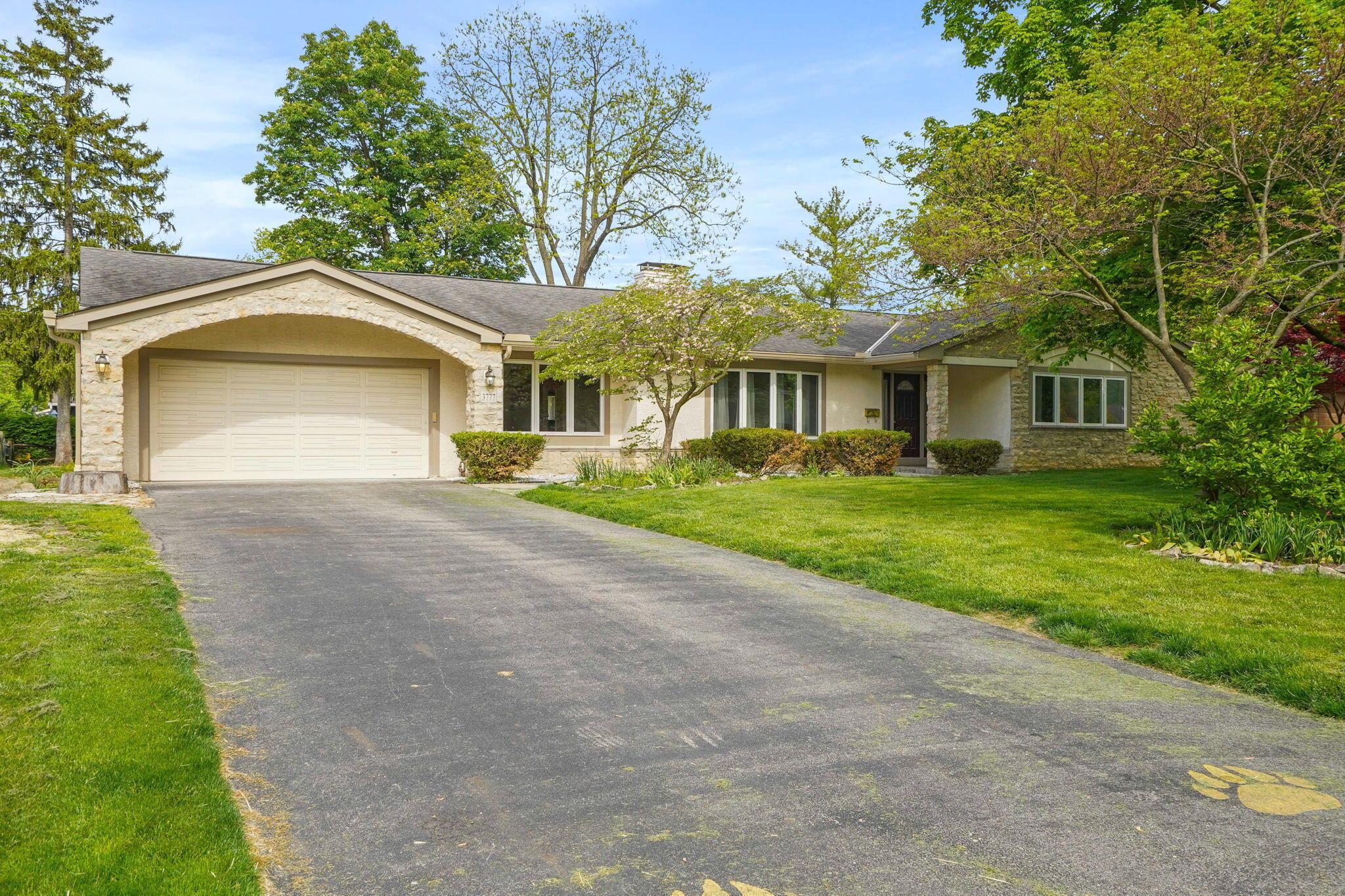 3777 Walhaven Road Columbus, OH 43220 - Photo 2 of 70 1-web-or-mls-DSC05496