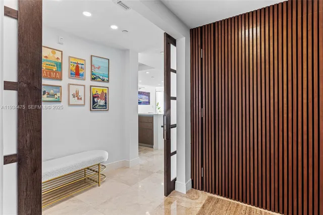 $2,850,000 | 1331 Brickell Bay Drive, Unit 3007, Miami, FL 33131