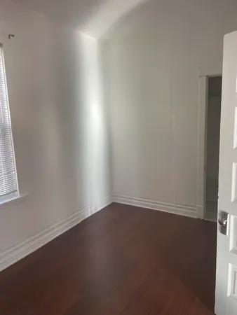 $1,800 | 1511 North Keystone Avenue, Unit 2, Chicago, IL 60651