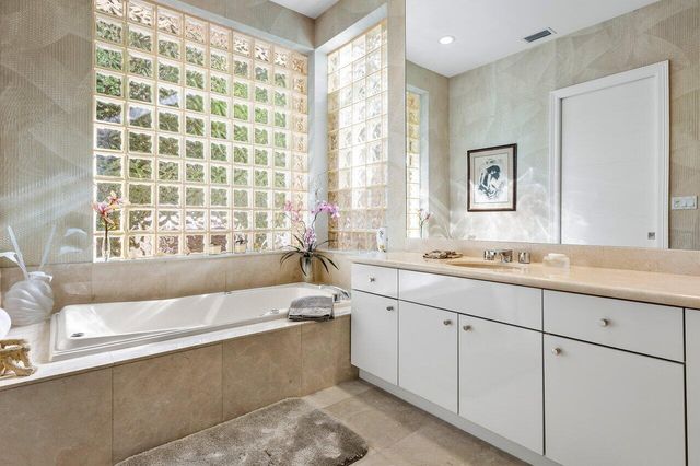 $4,250,000 | 17723 Lake Estates Drive, Boca Raton, FL 33496