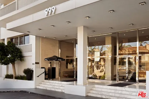 $825,000 | 999 North Doheny Drive, Unit 807, West Hollywood, CA 90069