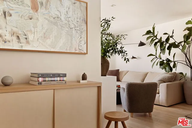 $825,000 | 999 North Doheny Drive, Unit 807, West Hollywood, CA 90069