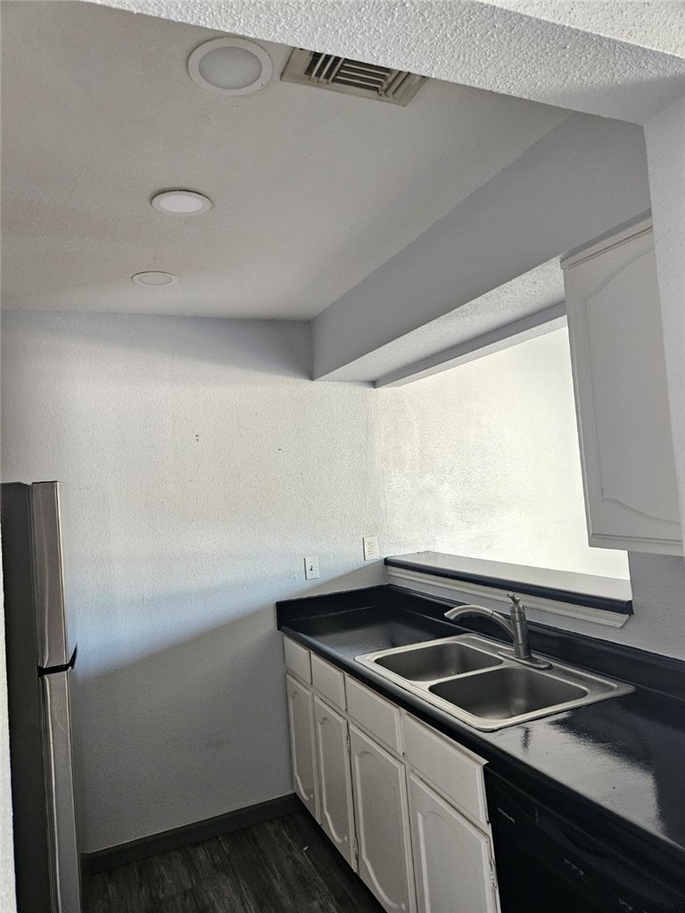 6702 Everhart Road, Unit K 104 Corpus Christi, TX 78413 - Photo 7 of 13