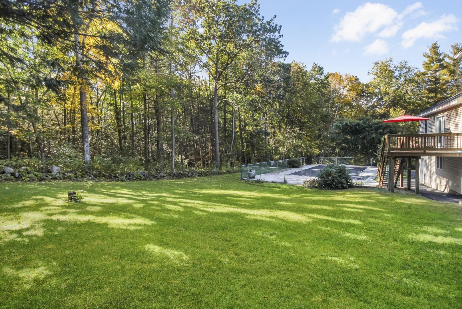 54 Horseshoe Road Windham, NH 03087 - Photo 31 of 35
