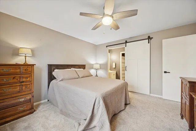 $250,000 | 7030 Park Ln Court, Unit 101, Woodridge, IL 60517