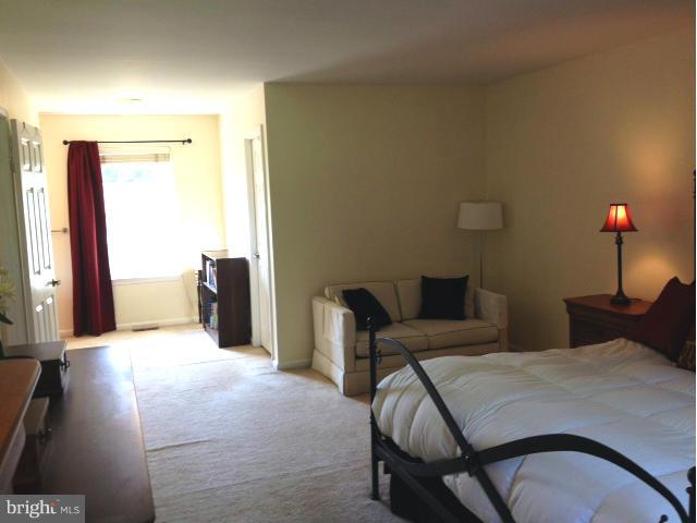 10507 Pot Spring Road Cockeysville, MD 21030 - Photo 14 of 26 MASTER BEDROOM w/EXTENDED SITTING AREA