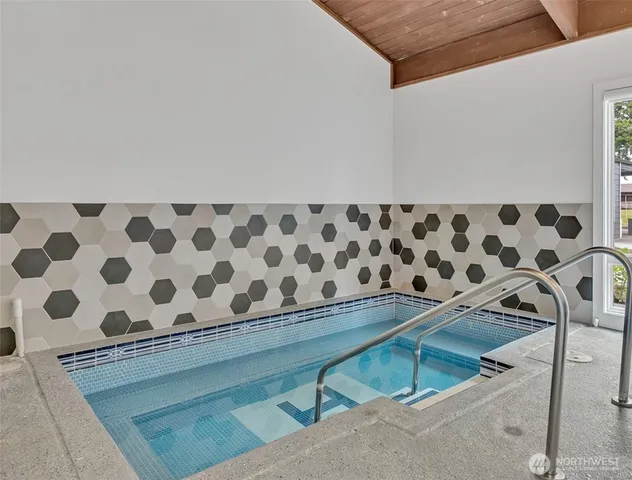 $198,000 | 1111 Archwood Drive Southwest, Unit 325, Olympia, WA 98502