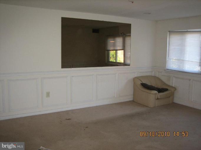2632 Wade Road Southeast, Unit 23 Washington, DC 20020 - Photo 5 of 7 Living Room