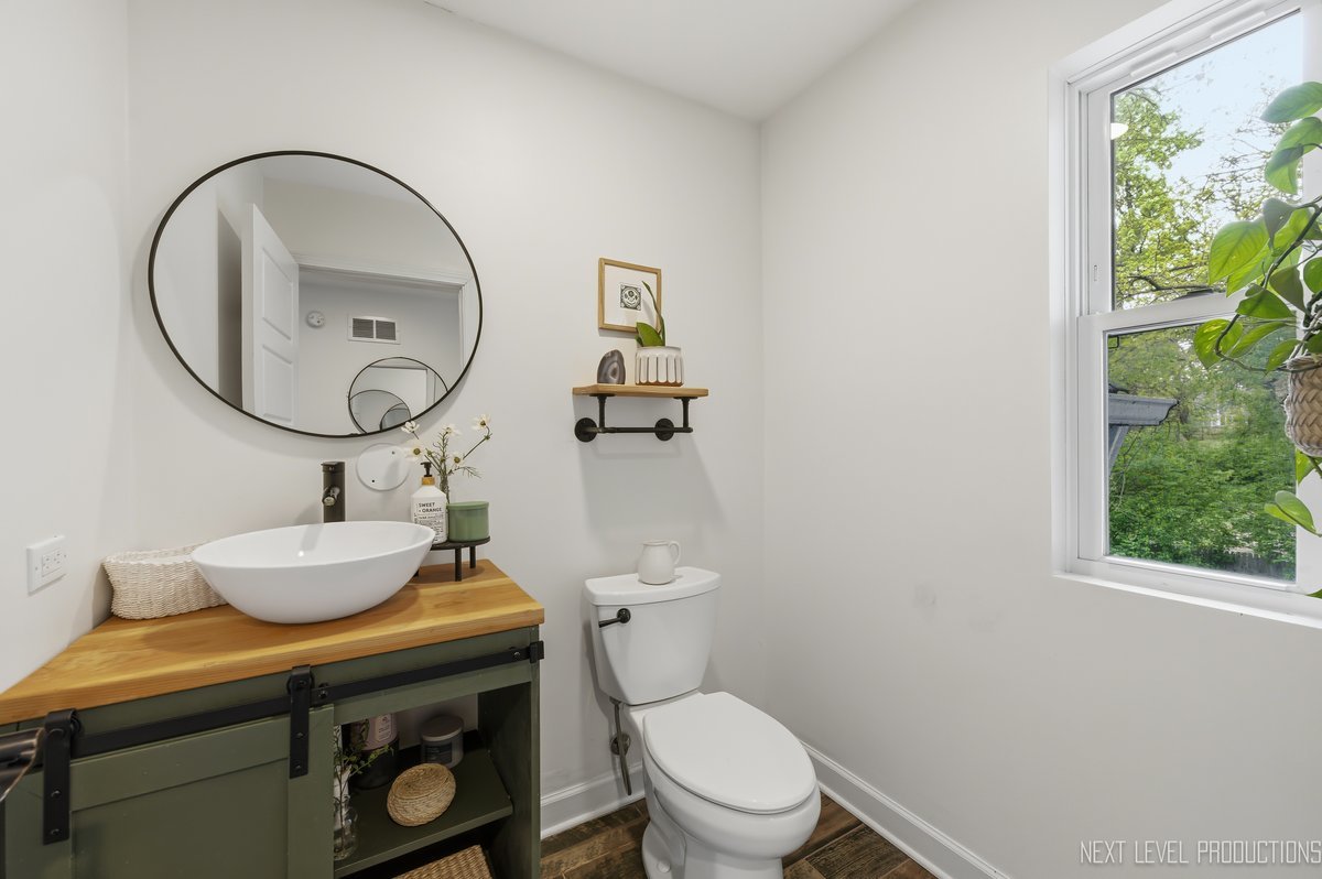 451 Andrus Road Darien, IL 60561 - Photo 24 of 34 Gallery Image 24