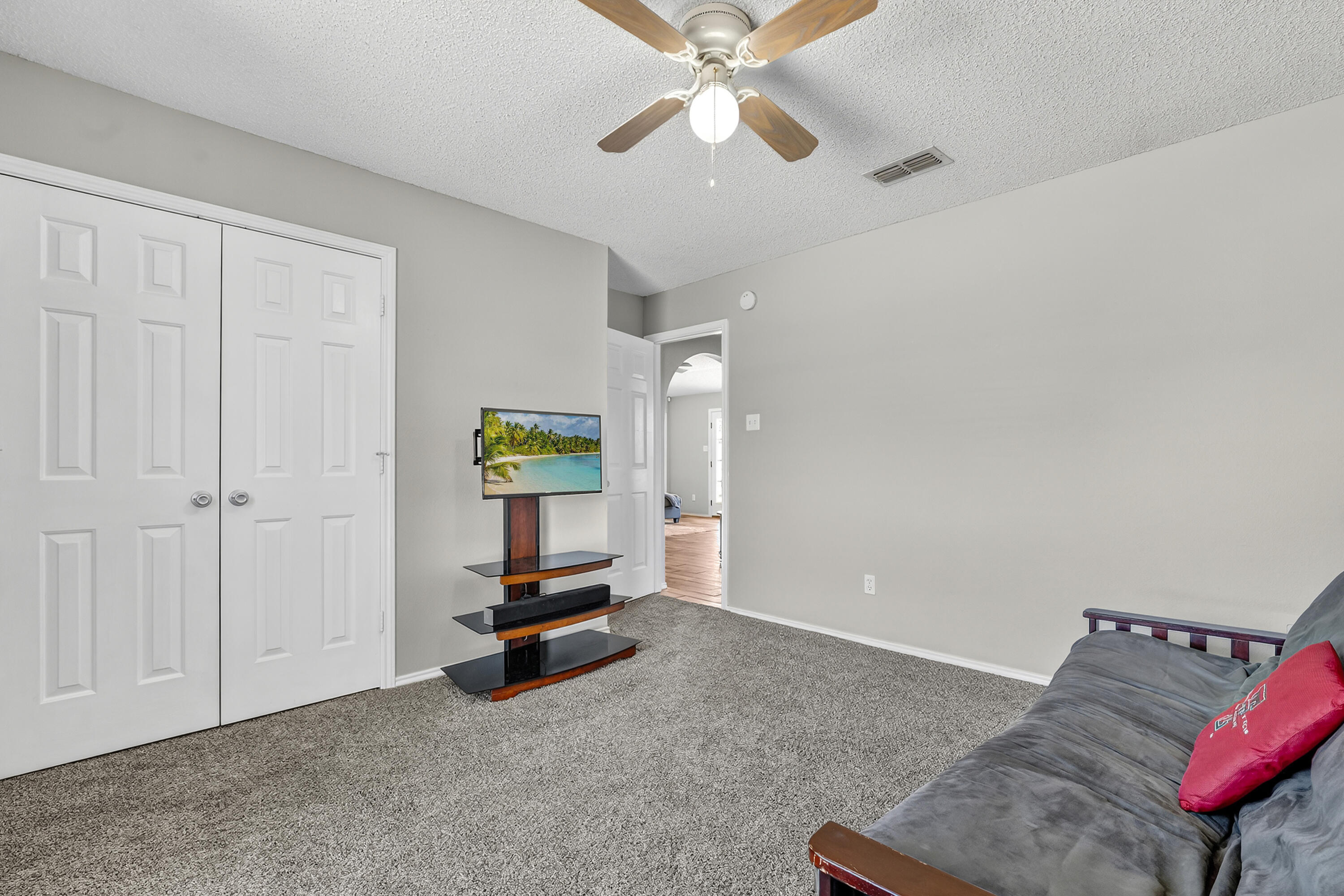 6205 15th Street Lubbock, TX 79416 - Photo 19 of 24 DSC06933