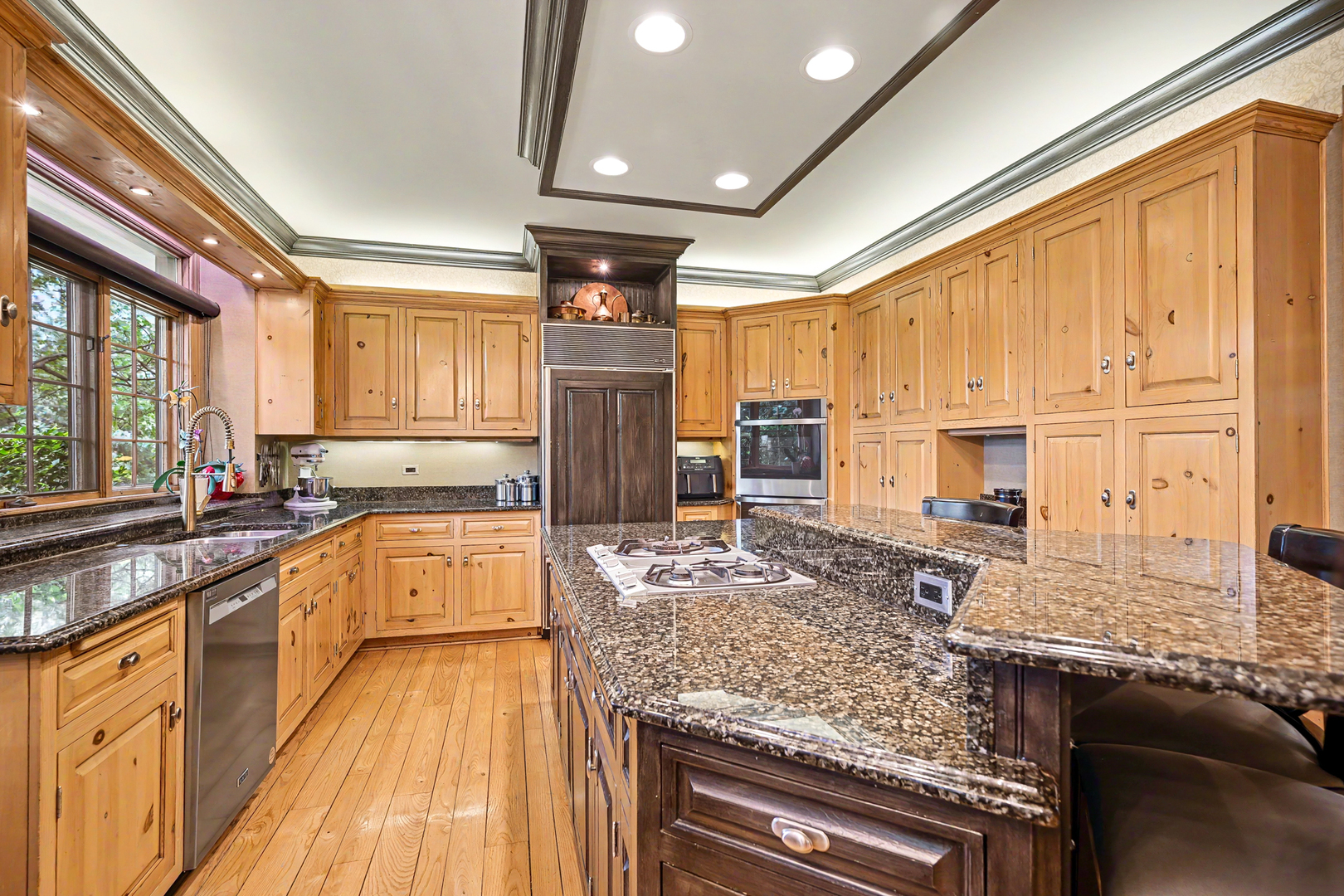 6450 Manor Drive Burr Ridge, IL 60527 - Photo 21 of 70