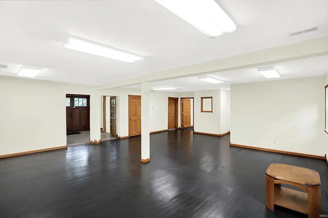 $735,000 | 4638 East State Road 45, Bloomington, IN 47408