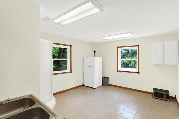 $735,000 | 4638 East State Road 45, Bloomington, IN 47408