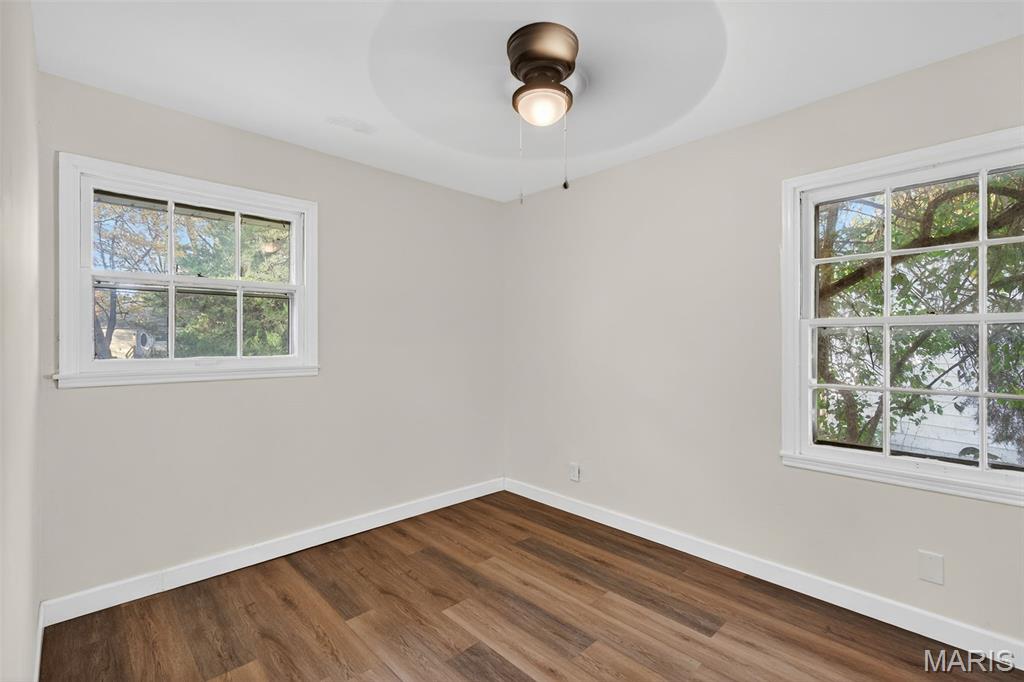 437 Lanark Road St. Louis, MO 63137 - Photo 20 of 30