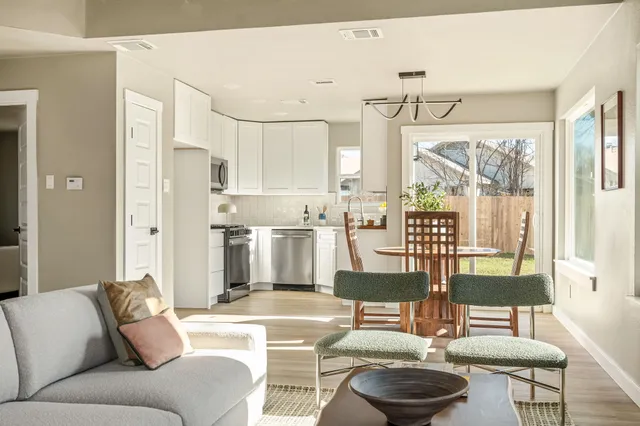 $399,000 | 2506 Charla Circle, Austin, TX 78728