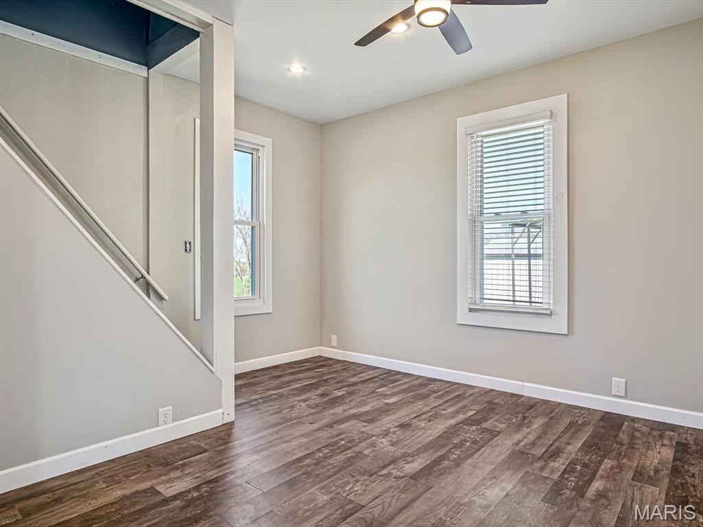 4427 Chester Road Chester, IL 62233 - Photo 11 of 24