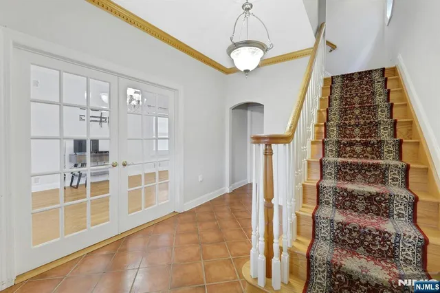 $725,000 | 53 Oakwood Avenue, Kearny, NJ 07032