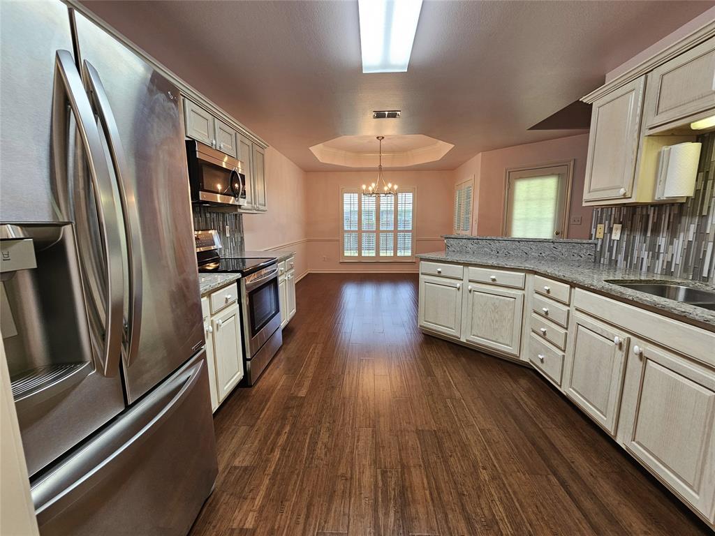 1521 Rice Road, Unit Z104 Tyler, TX 75703 - Photo 6 of 22