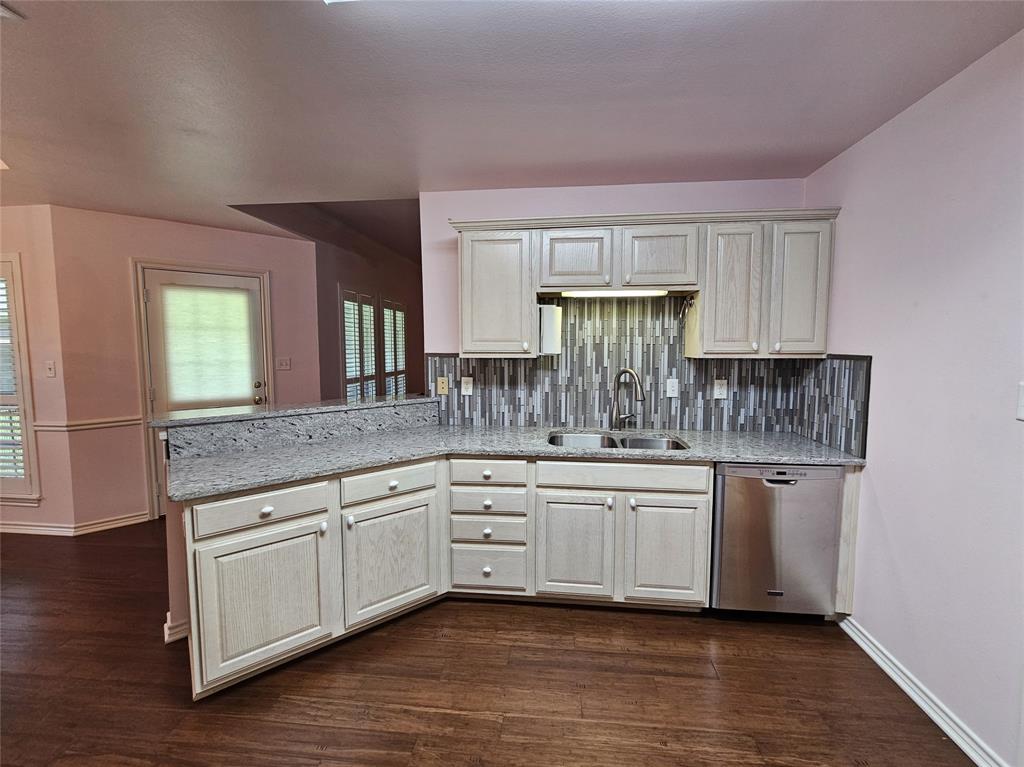 1521 Rice Road, Unit Z104 Tyler, TX 75703 - Photo 8 of 22