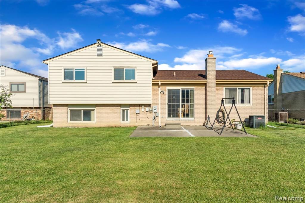 39338 Roland Drive Sterling Heights, MI 48310 - Photo 27 of 28 Gallery Image 27