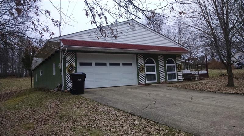 2535 Kelly Road Hermitage, PA 16148 - Photo 2 of 18 Gallery Image 2