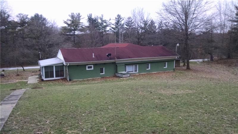 2535 Kelly Road Hermitage, PA 16148 - Photo 3 of 18 Gallery Image 3