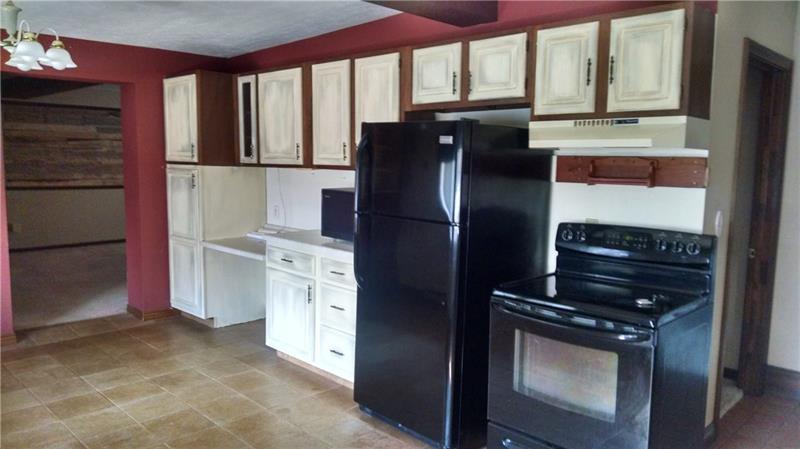 2535 Kelly Road Hermitage, PA 16148 - Photo 8 of 18 Gallery Image 8