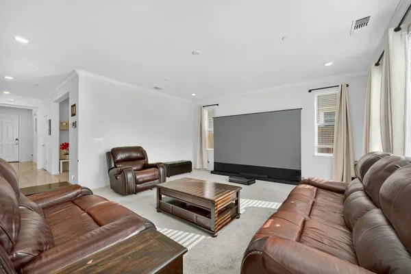 $740,000 | 8764 Nakota Way, Sacramento, CA 95828