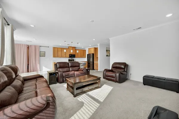 $740,000 | 8764 Nakota Way, Sacramento, CA 95828