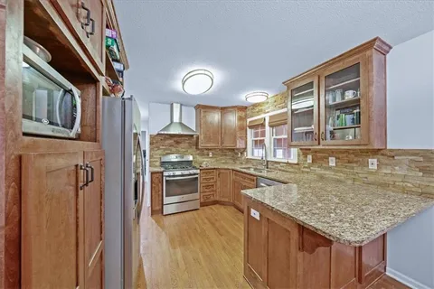 $215,000 | 200 Park Avenue, Belton, MO 64012