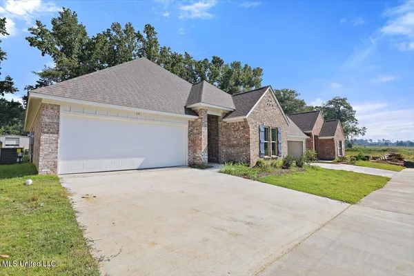 $279,999 | 111 Hyde Park Drive, Brandon, MS 39042