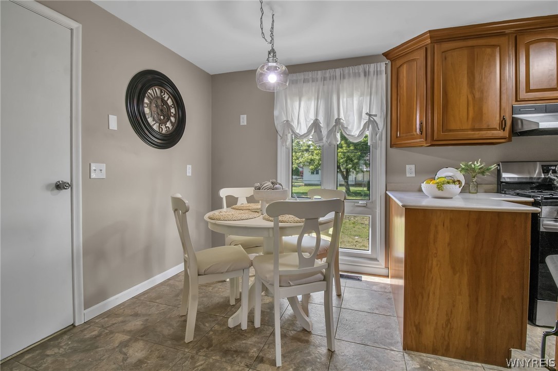 39 Greentree Road Tonawanda Town, NY 14150 - Photo 16 of 33