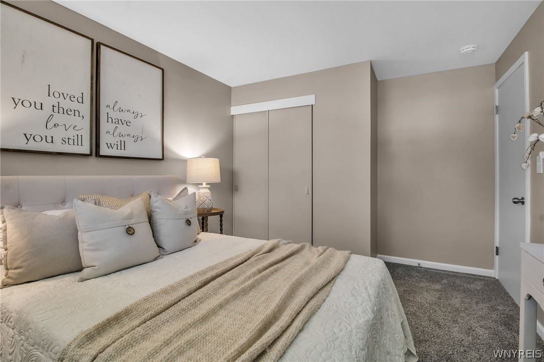 39 Greentree Road Tonawanda Town, NY 14150 - Photo 23 of 33 Bedroom 3