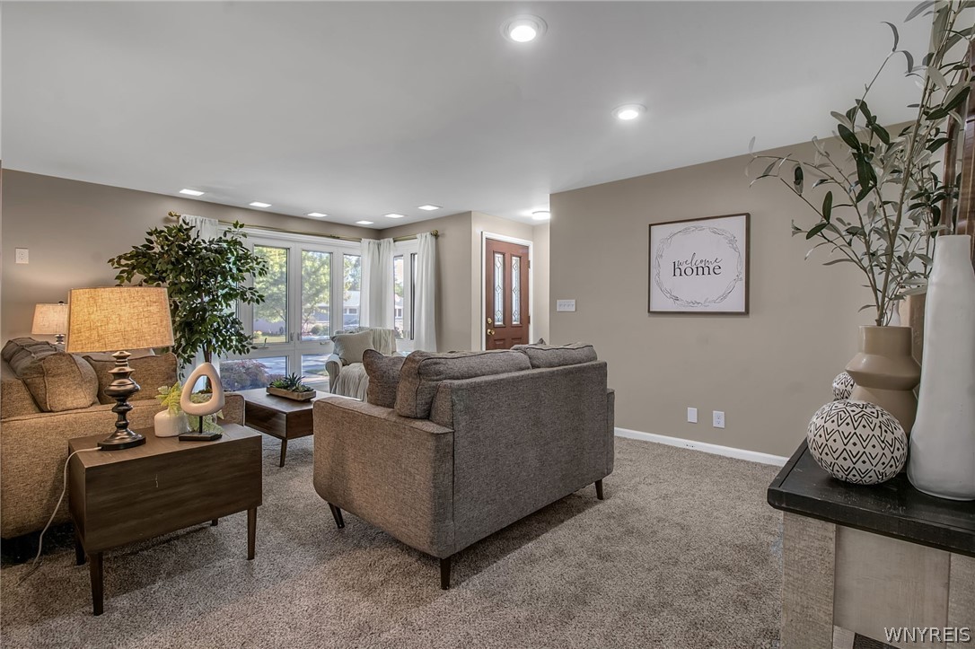 39 Greentree Road Tonawanda Town, NY 14150 - Photo 7 of 33