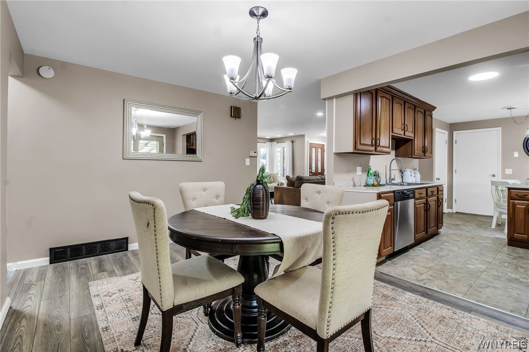 39 Greentree Road Tonawanda Town, NY 14150 - Photo 9 of 33