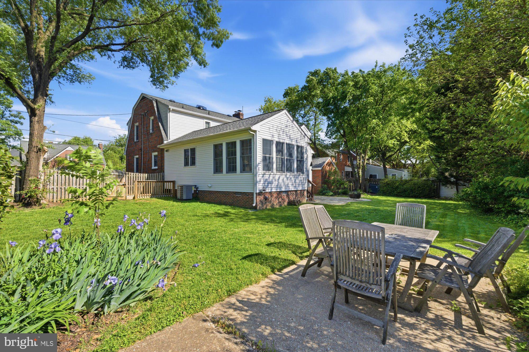 2434 Cameron Mills Road Alexandria, VA 22302 - Photo 43 of 51