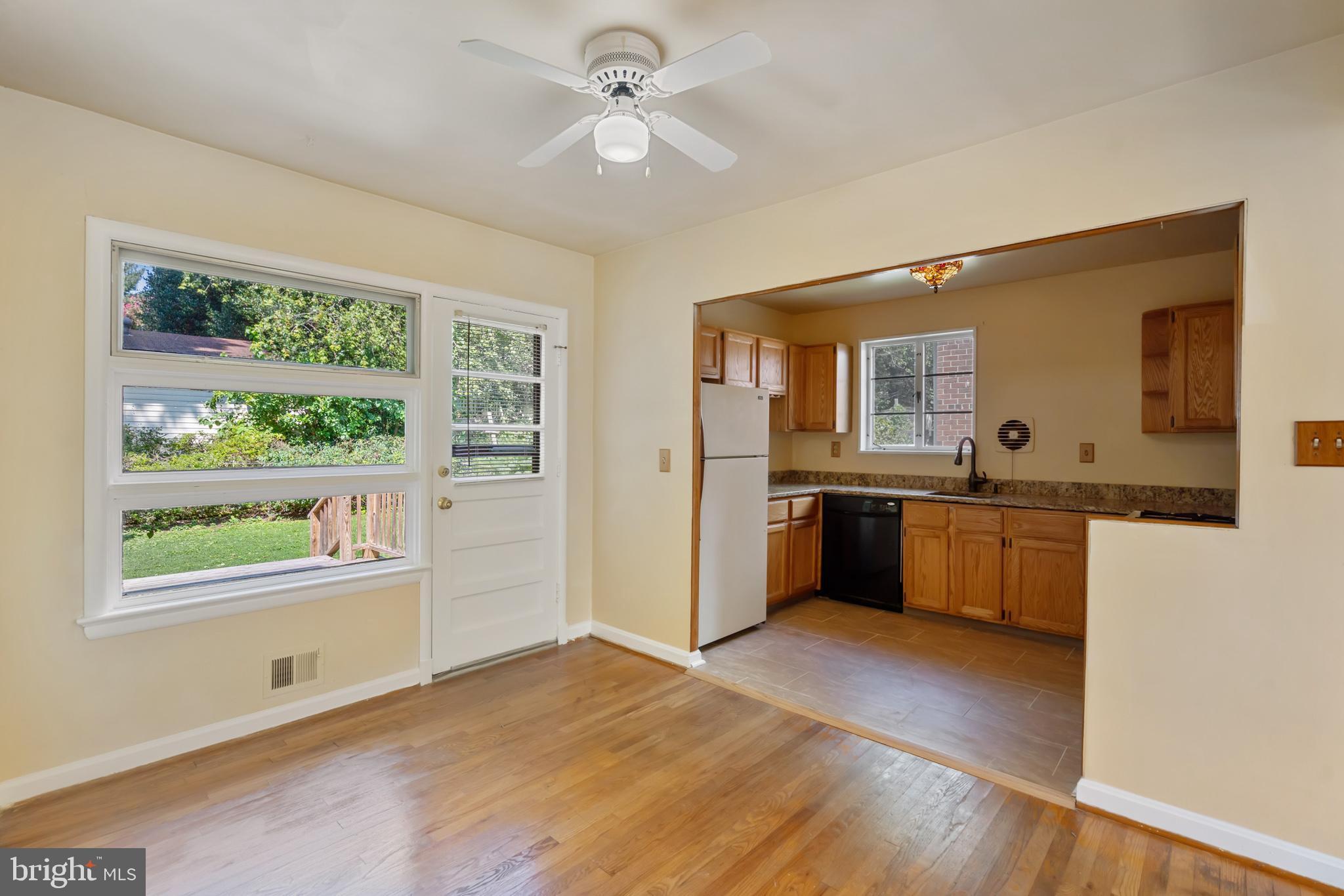 10010 Renfrew Road Silver Spring, MD 20901 - Photo 15 of 34