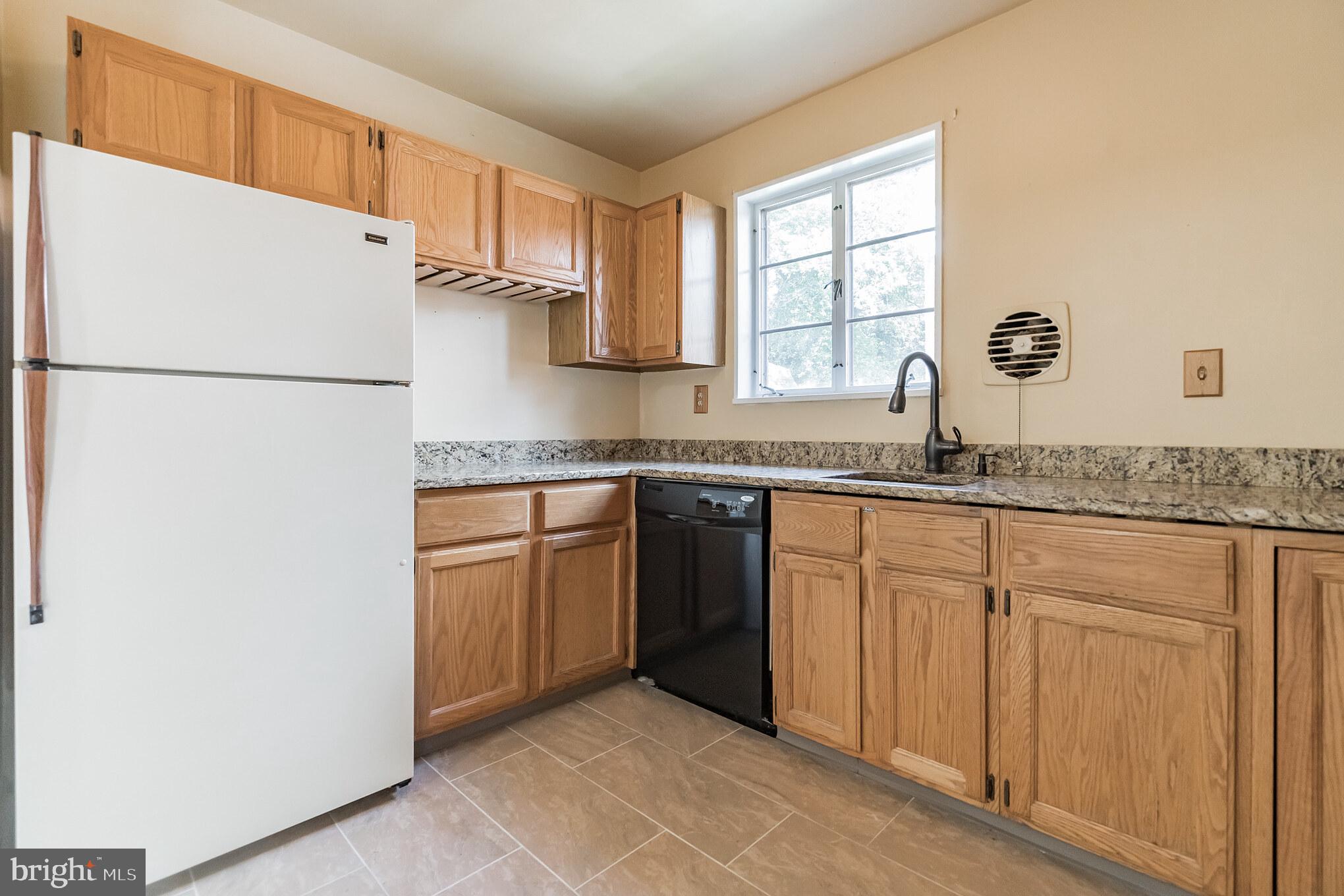 10010 Renfrew Road Silver Spring, MD 20901 - Photo 17 of 34