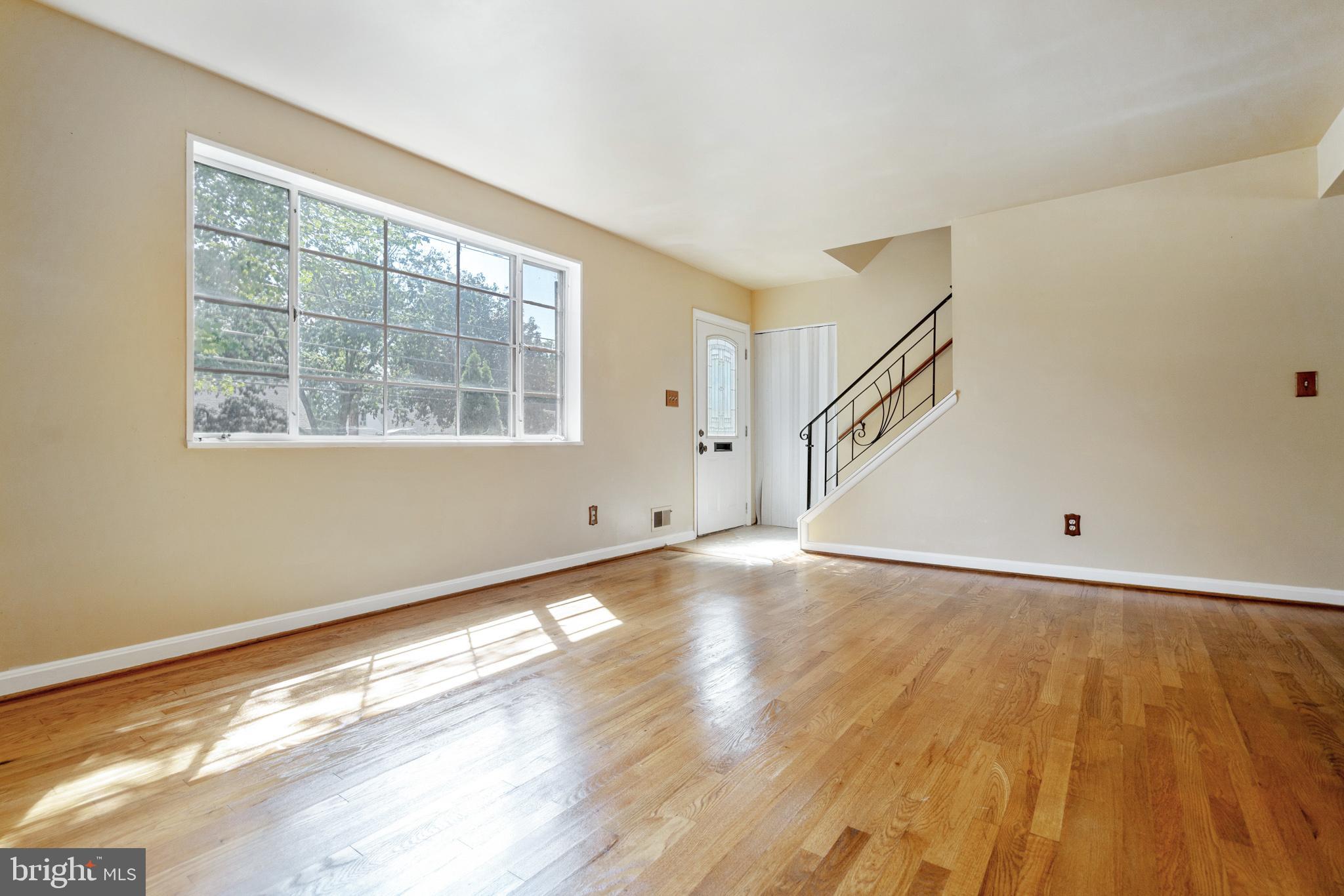 10010 Renfrew Road Silver Spring, MD 20901 - Photo 18 of 34