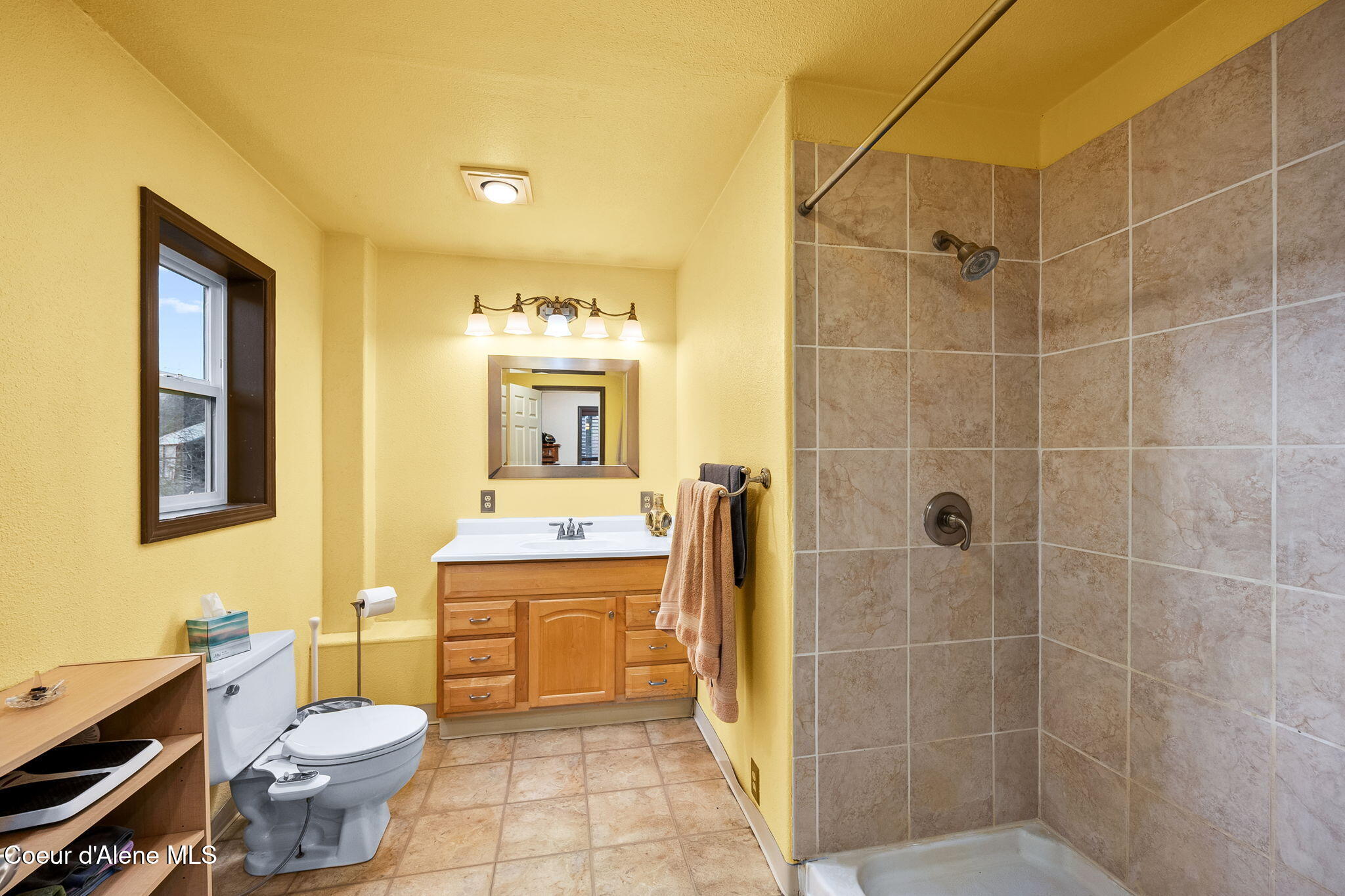 8827 West Carnie Road Coeur D'Alene, ID 83814 - Photo 25 of 53 31-web-or-mls-DSC_6934