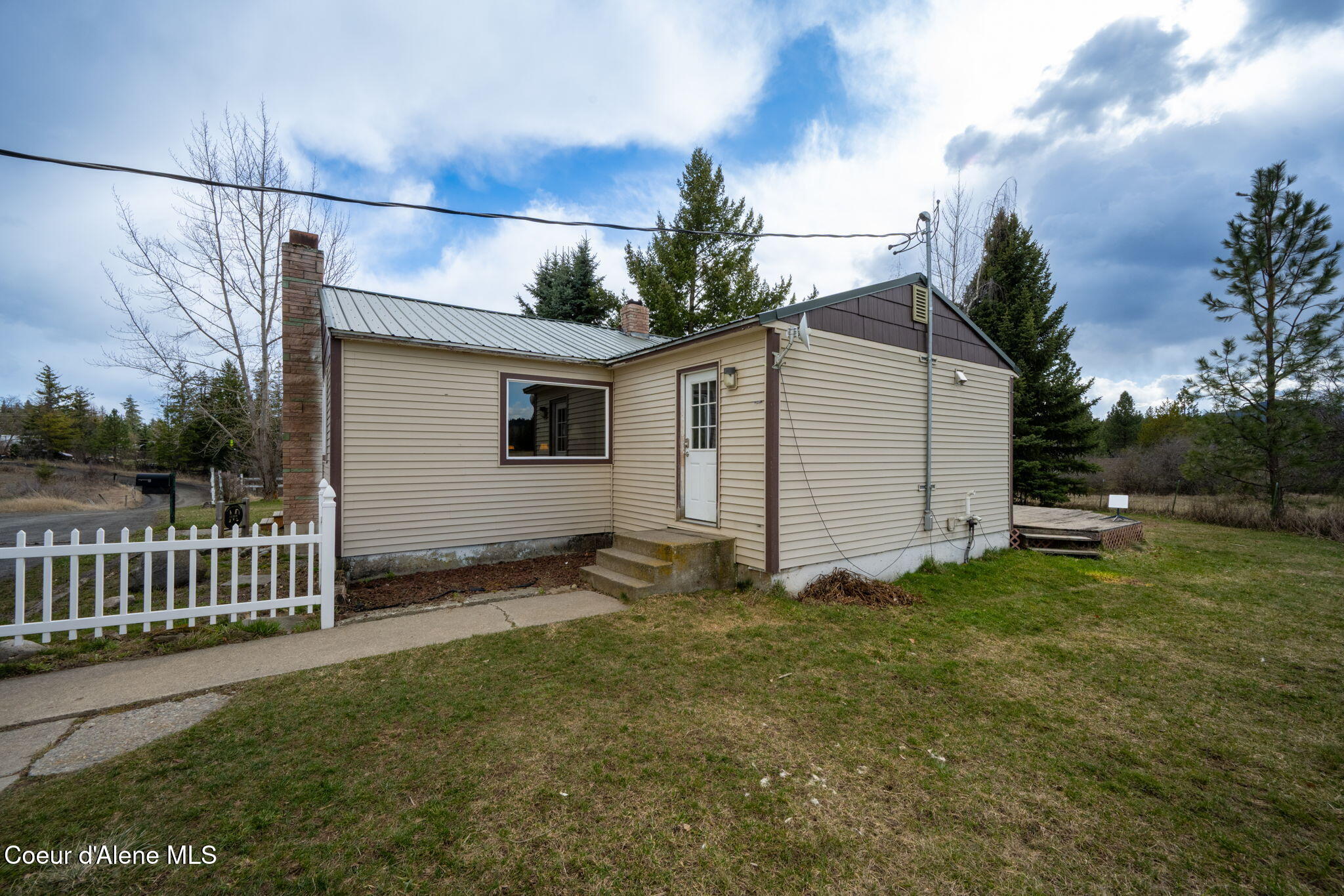 8827 West Carnie Road Coeur D'Alene, ID 83814 - Photo 34 of 53 40-web-or-mls-DSC_6830