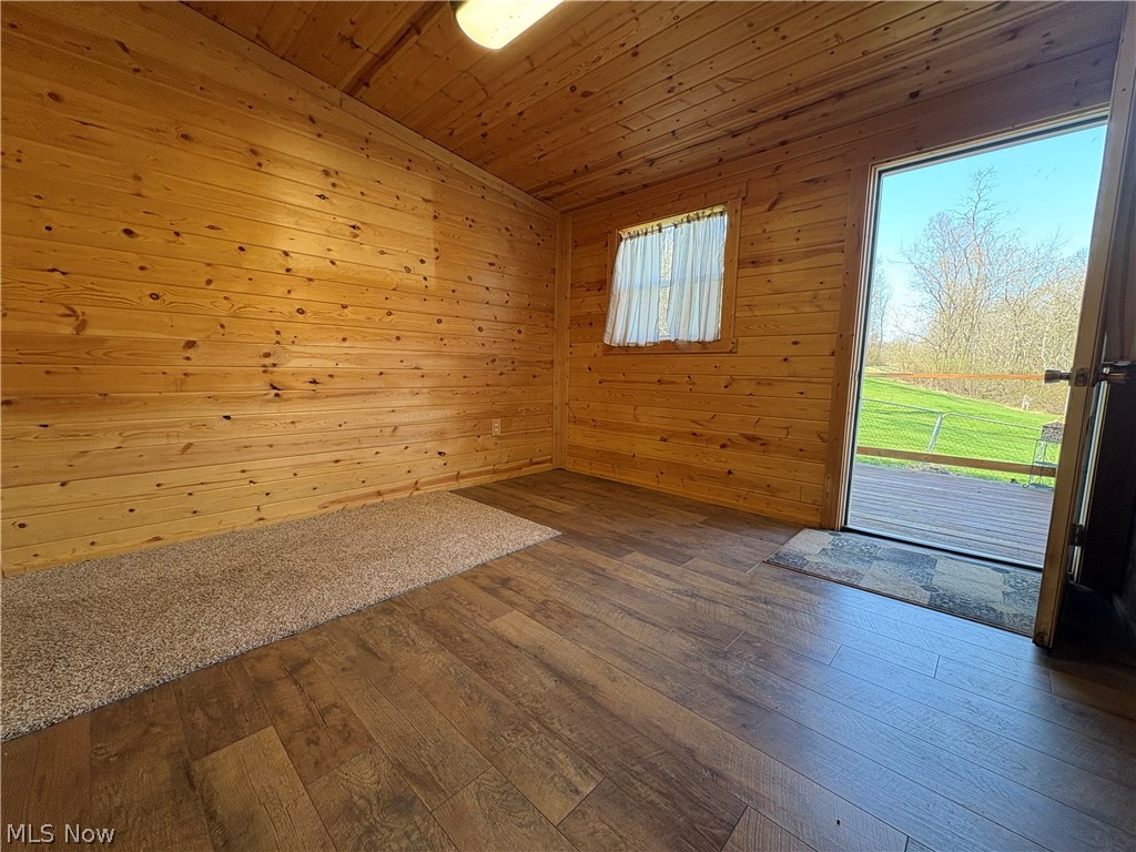 64446 Erie Road Salesville, OH 43778 - Photo 15 of 32