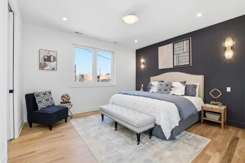 $674,999 | 1325 North Artesian Avenue, Unit 2, Chicago, IL 60622